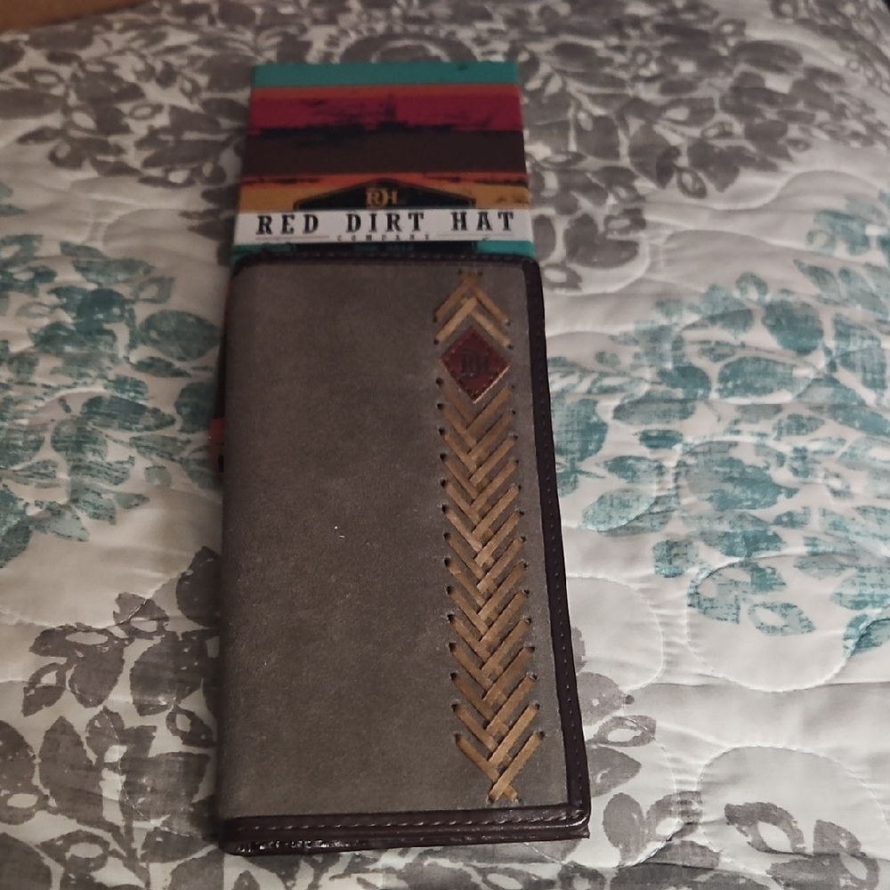Red Dirt Hat, Adult Unisex Taupe Roughout with Herringbone Rawhide Rodeo Wallet